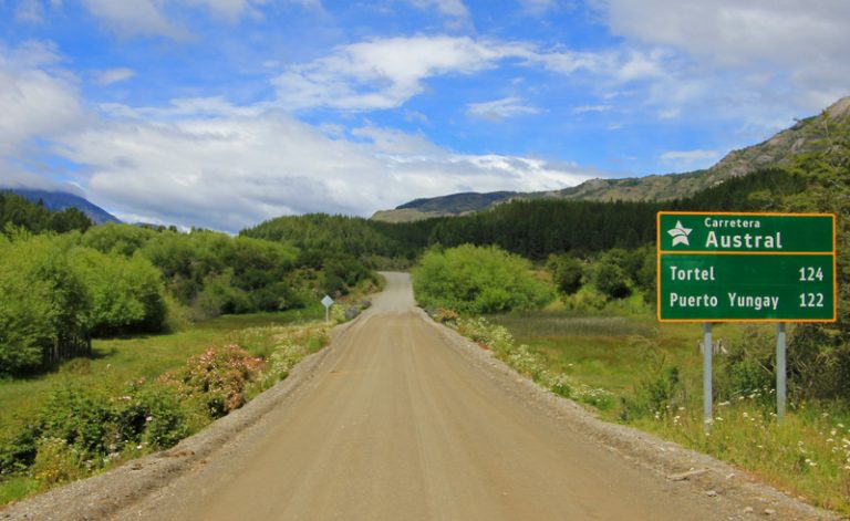 chile patagonia carretera austral road is