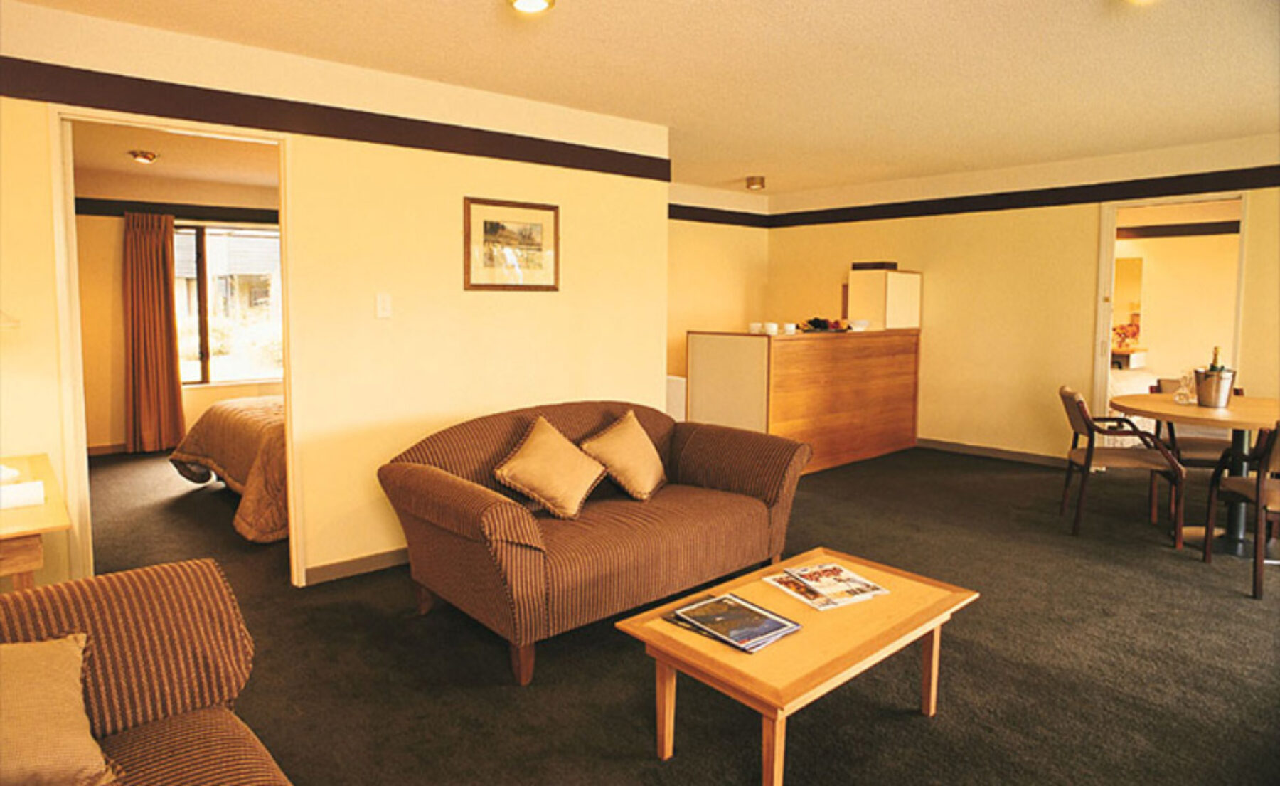 edgewater resort guestroom
