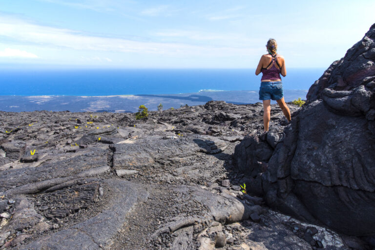 hawaii big island kilauea hiker volcano national park istk