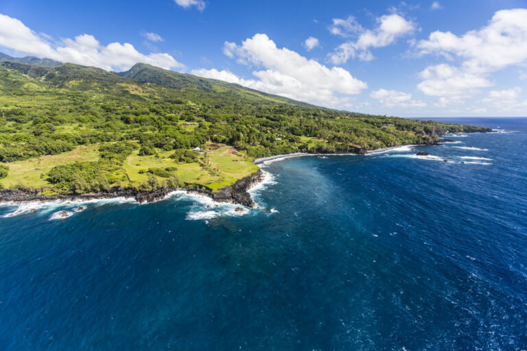 hawaii maui coastline