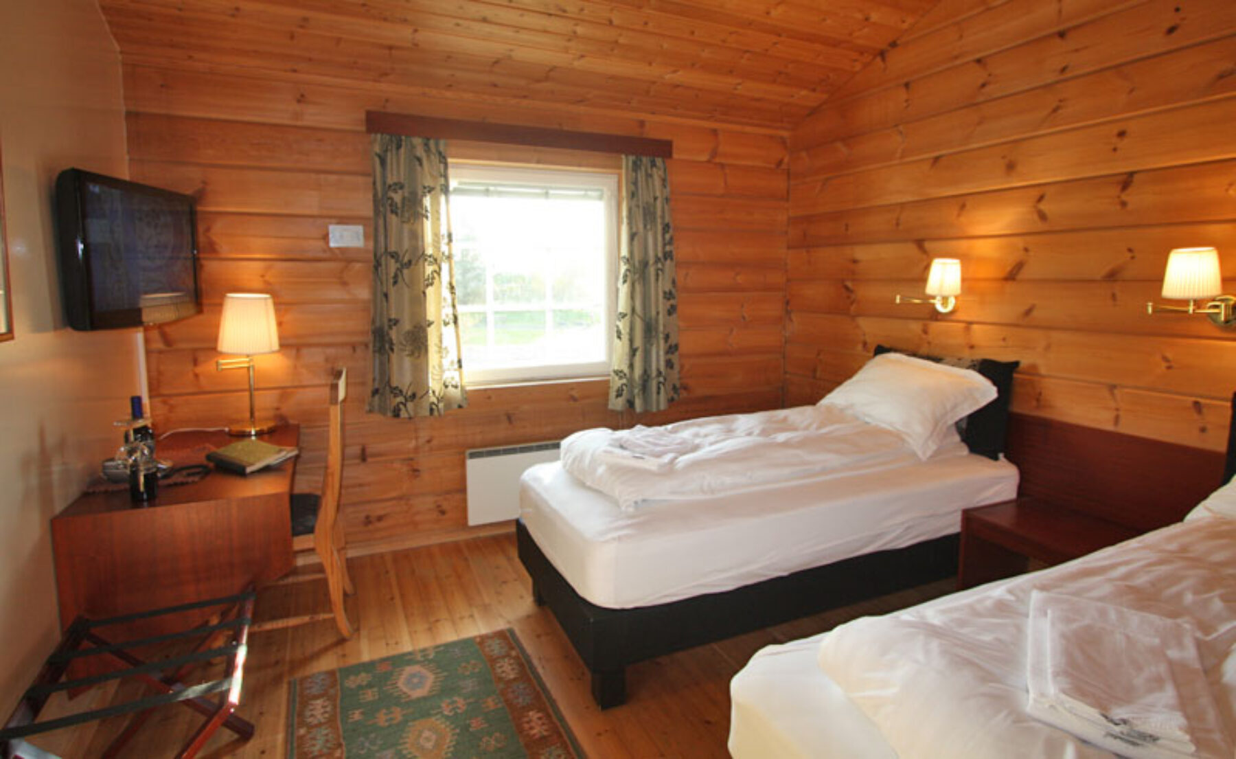 hotel blafell superior twin bedroom