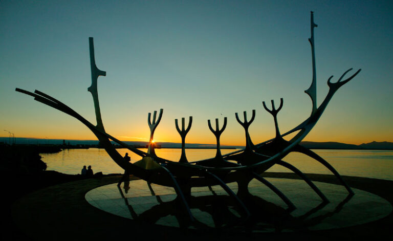 iceland reykjavik sculpture twilight rth