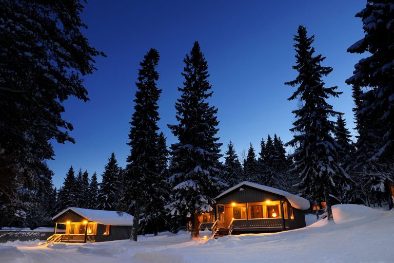 sweden lapland cabin exteriors brandon lodge