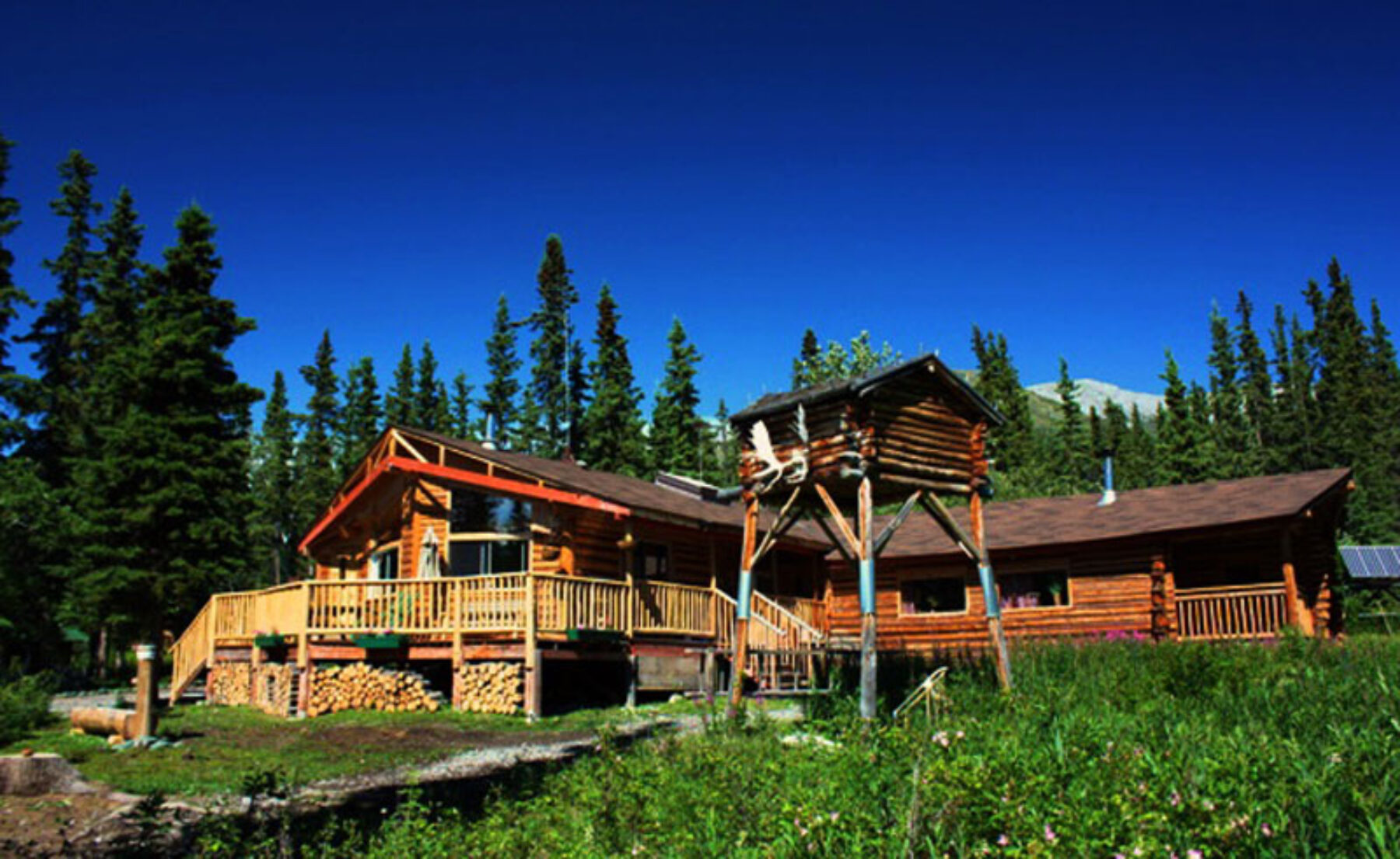 tagish wilderness lodge exterior