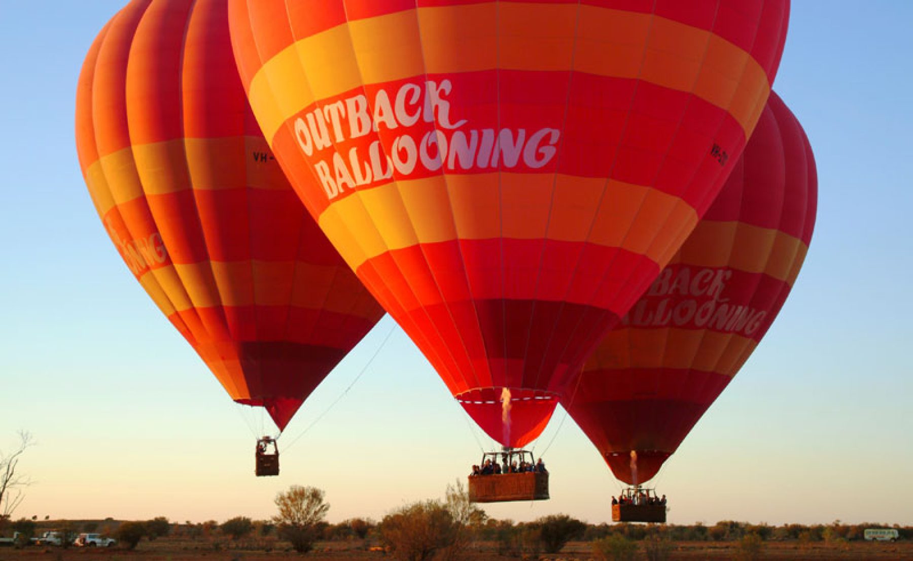 australia alice springs ballooning1