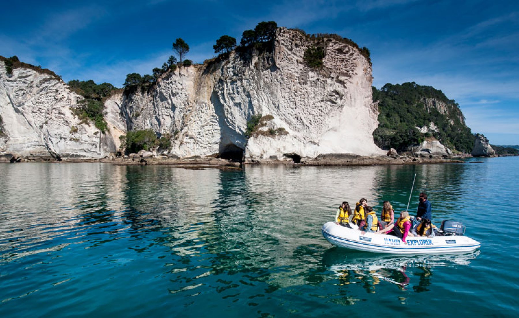 hahei explorer at cathedral cove boat bay of islands1