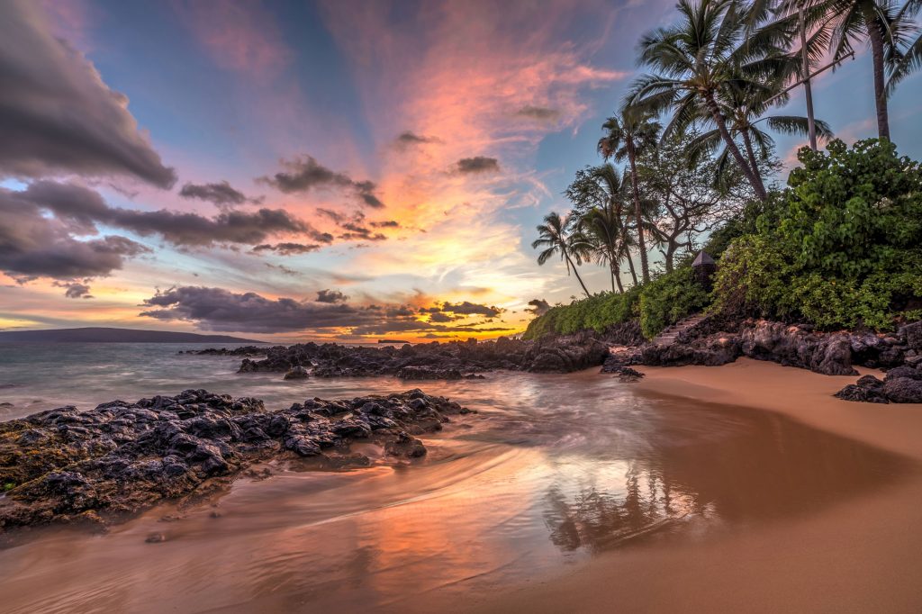 hawaii maui sunset beach istk