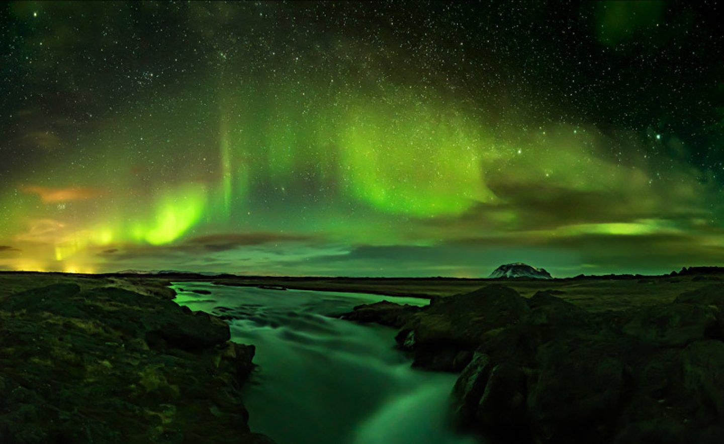iceland reykjavik northern lights rss