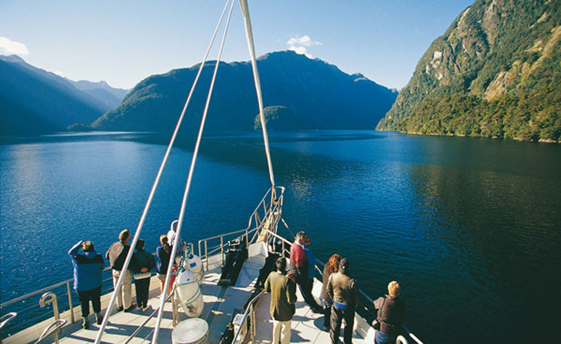 new zealand southern lakes doubtful sound view from bow rj