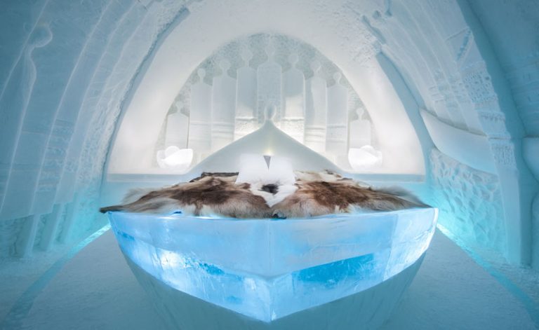 swedish lapland jukkasjarvi icehotel 28 art suite daily travellers akliger