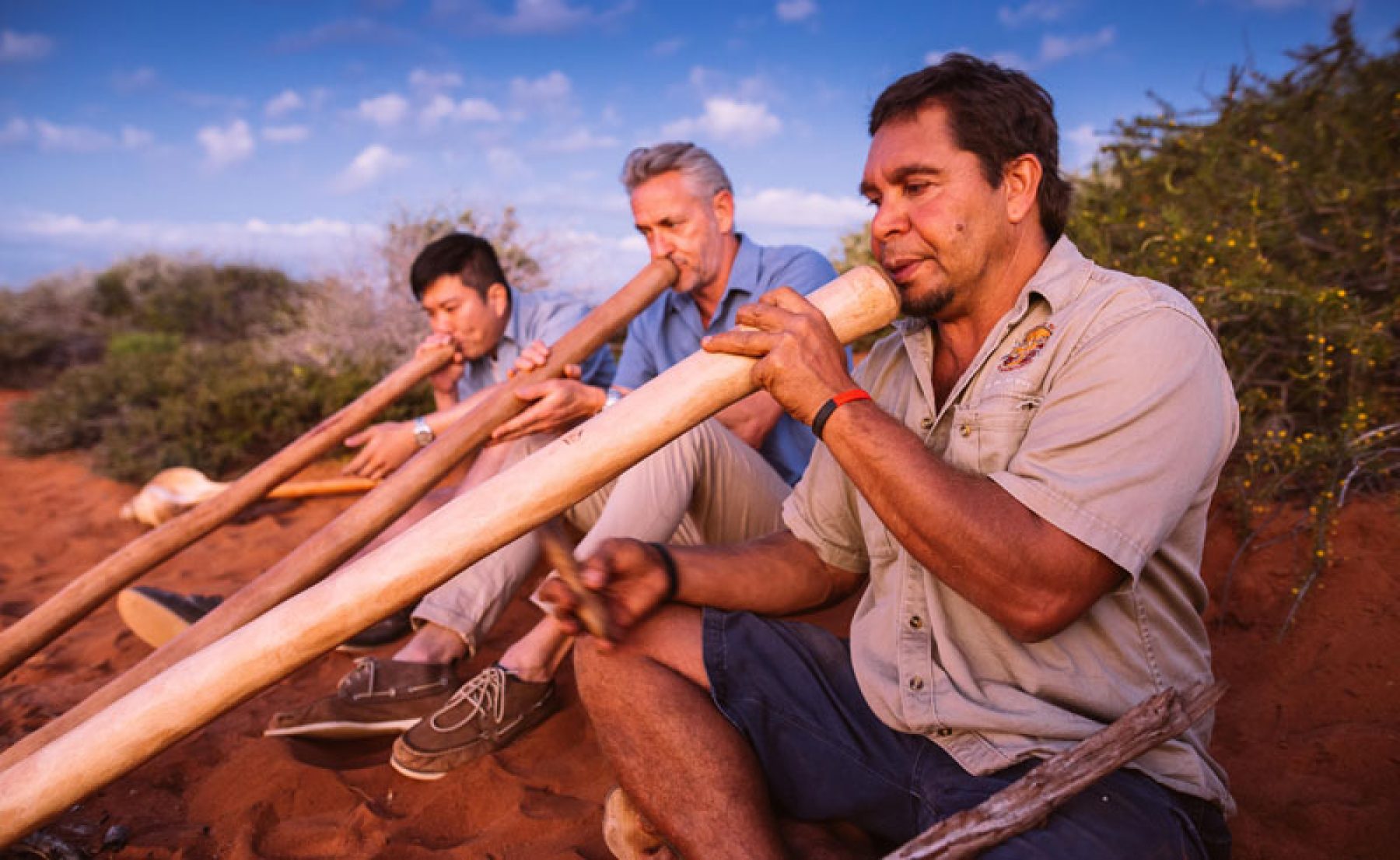 western australia shark bay didgeridoo dreaming night tour1