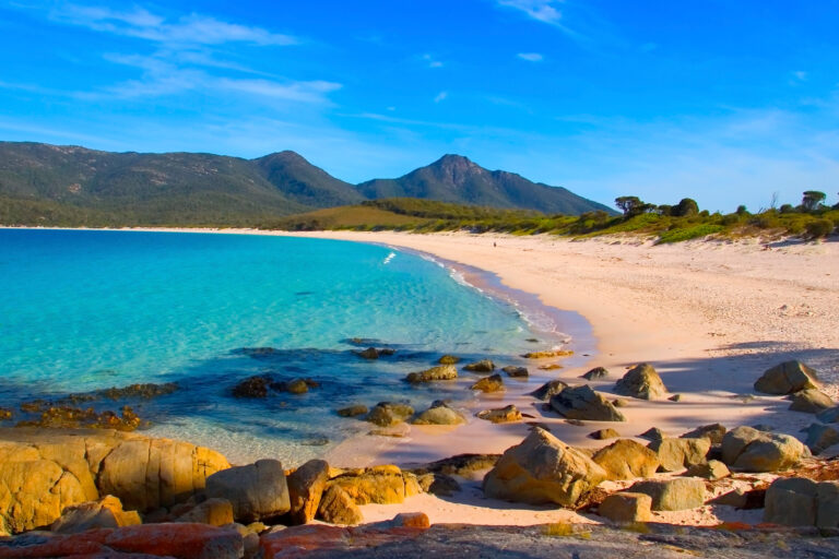 australia tasmania wineglass bay beach istk