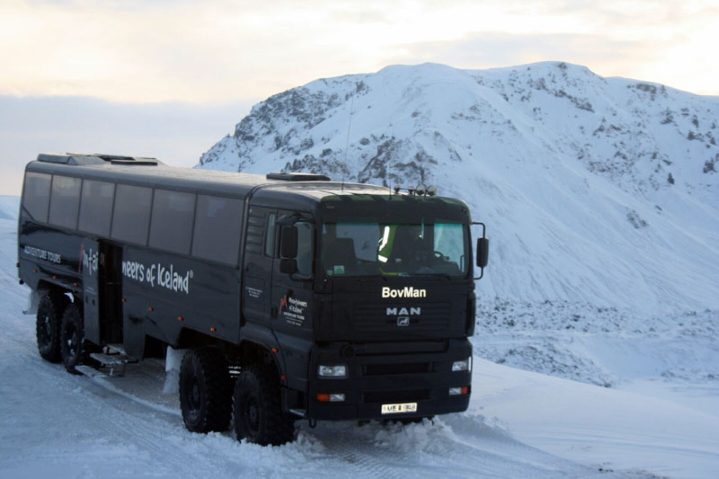 iceland 8wd truck