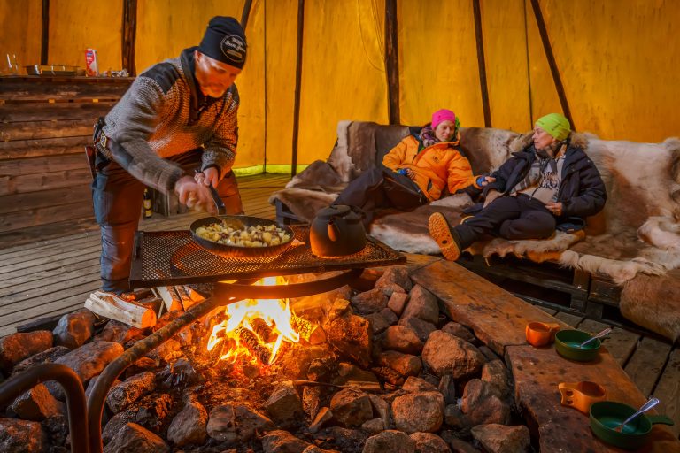 swedish lapland brandon lavvu campfire rth