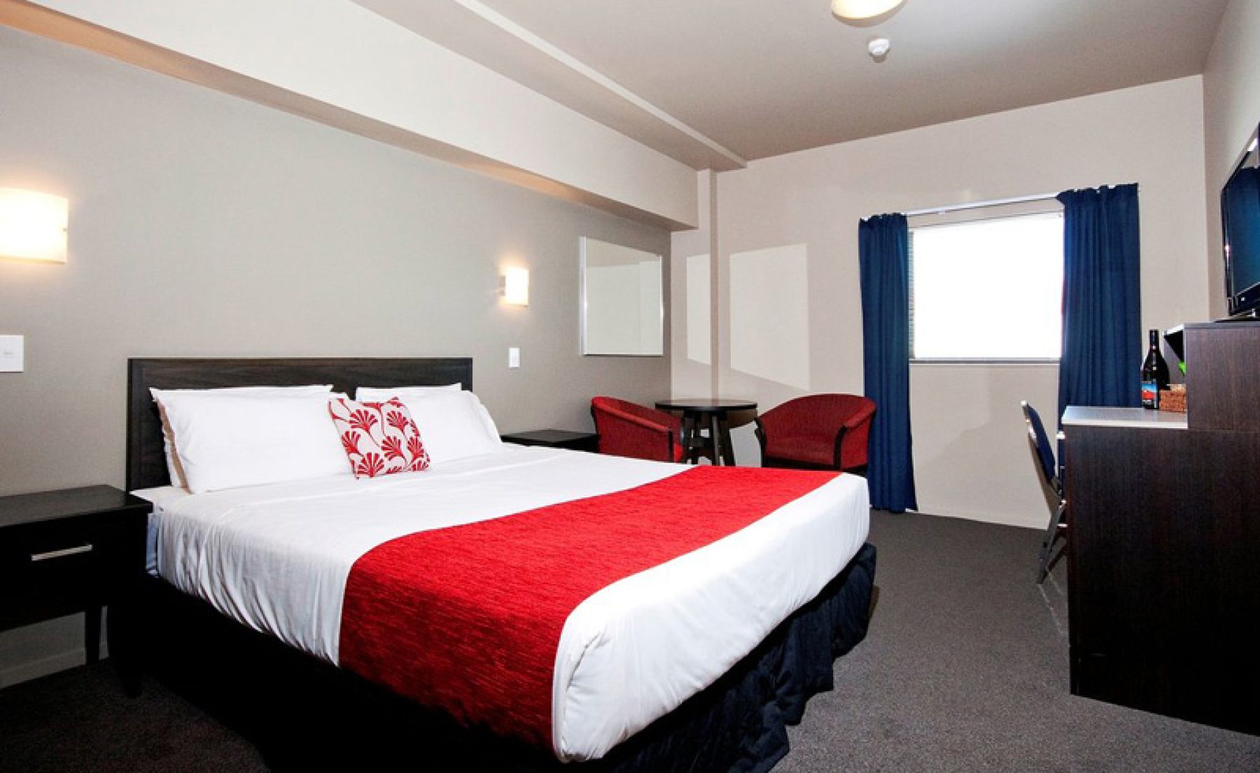 copthorne grand hotel new plymouth standard queen room