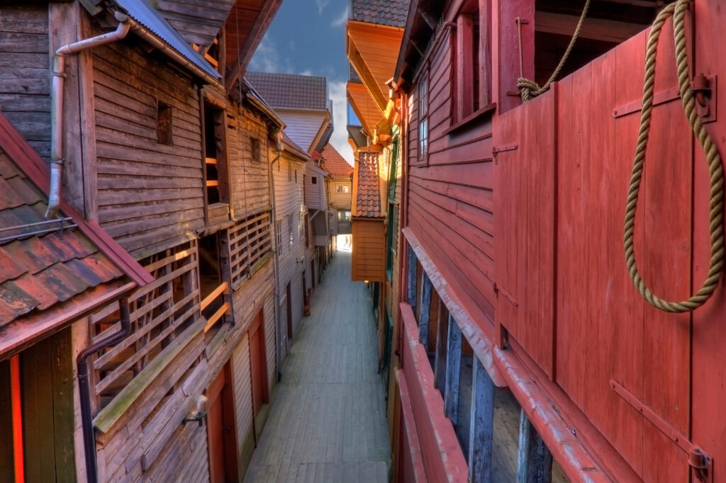 norway bergen bryggen wooden houses istk