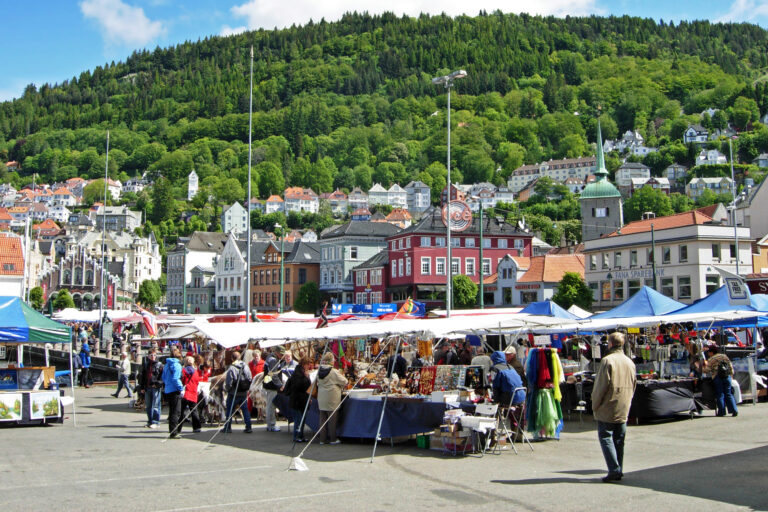 norway bergen market square istk