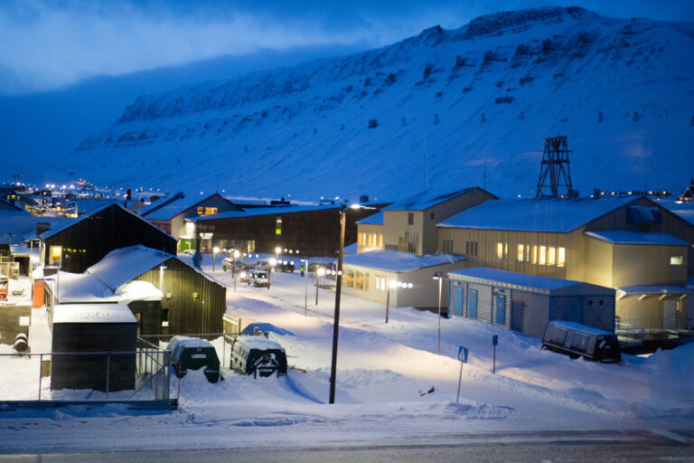 svalbard longyearbyen wg