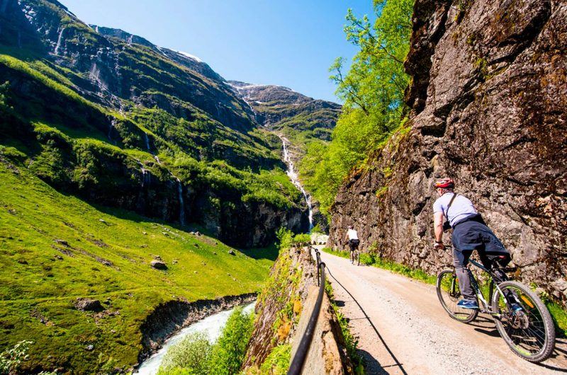 norway fjords flam cyclists and waterfall vflm sh