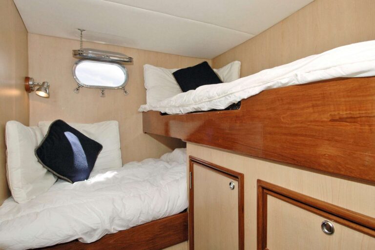 island odyssey sailing ship bunk beds blwtr