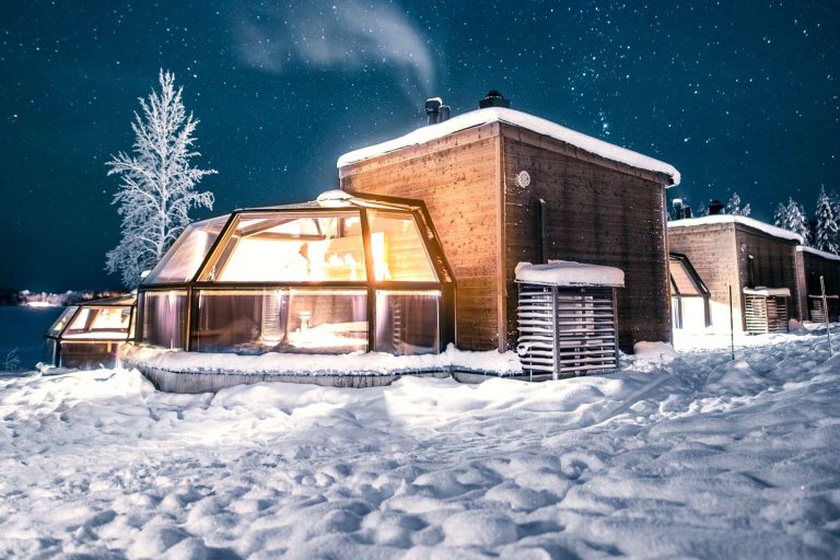 finnish lapland ranua arctic glass igloo starry sky