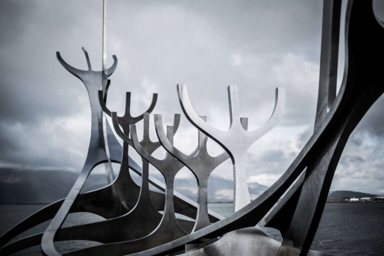iceland reykjavik the sun voyager sculpture unspl