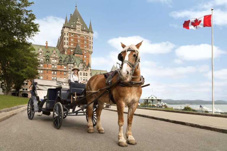 quebec fairmont chateau frontenac horse carriage
