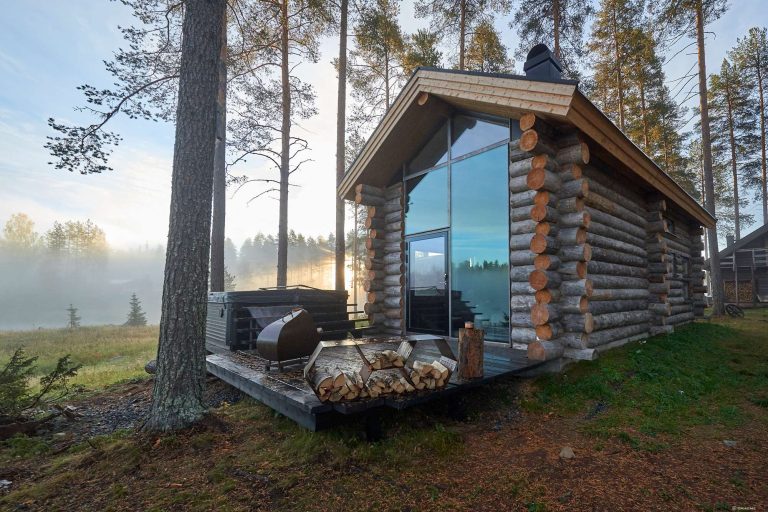 arctic retreat cabin exterior autumn gr