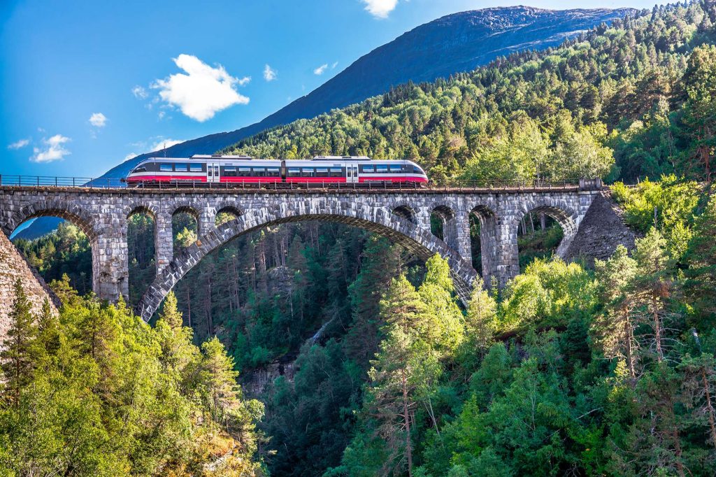 norway scenic train journey over kylling bridge istk