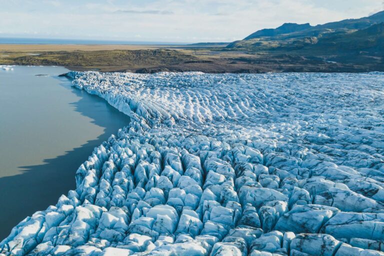 iceland aerial view over skaftafell glacier vatnajokull istk