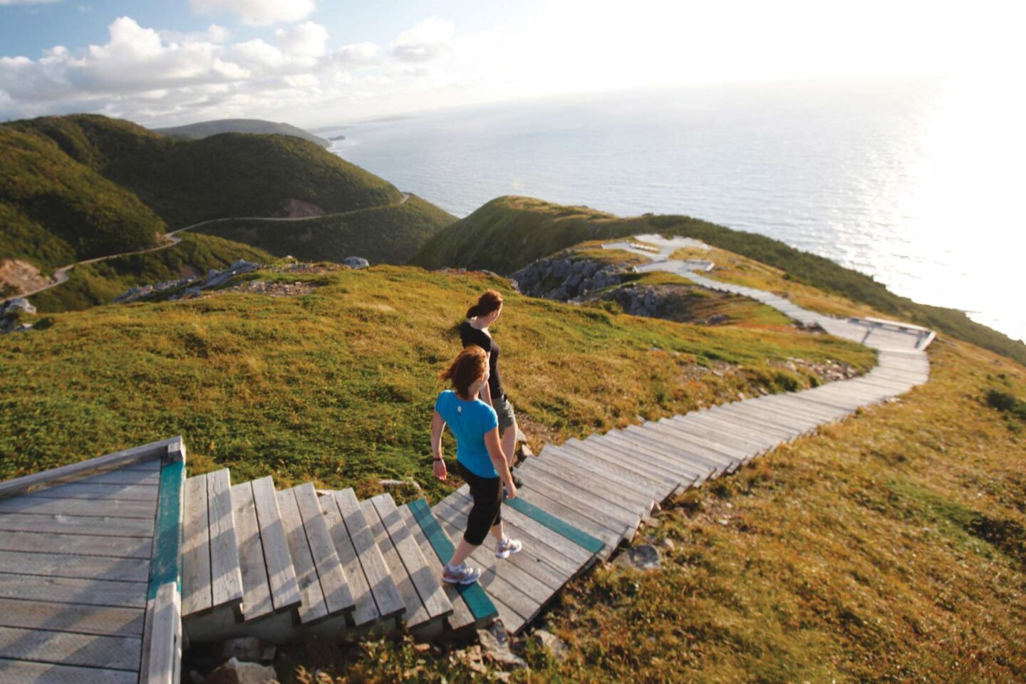 canada hikers skyline trail cape breton highlands national park nstb