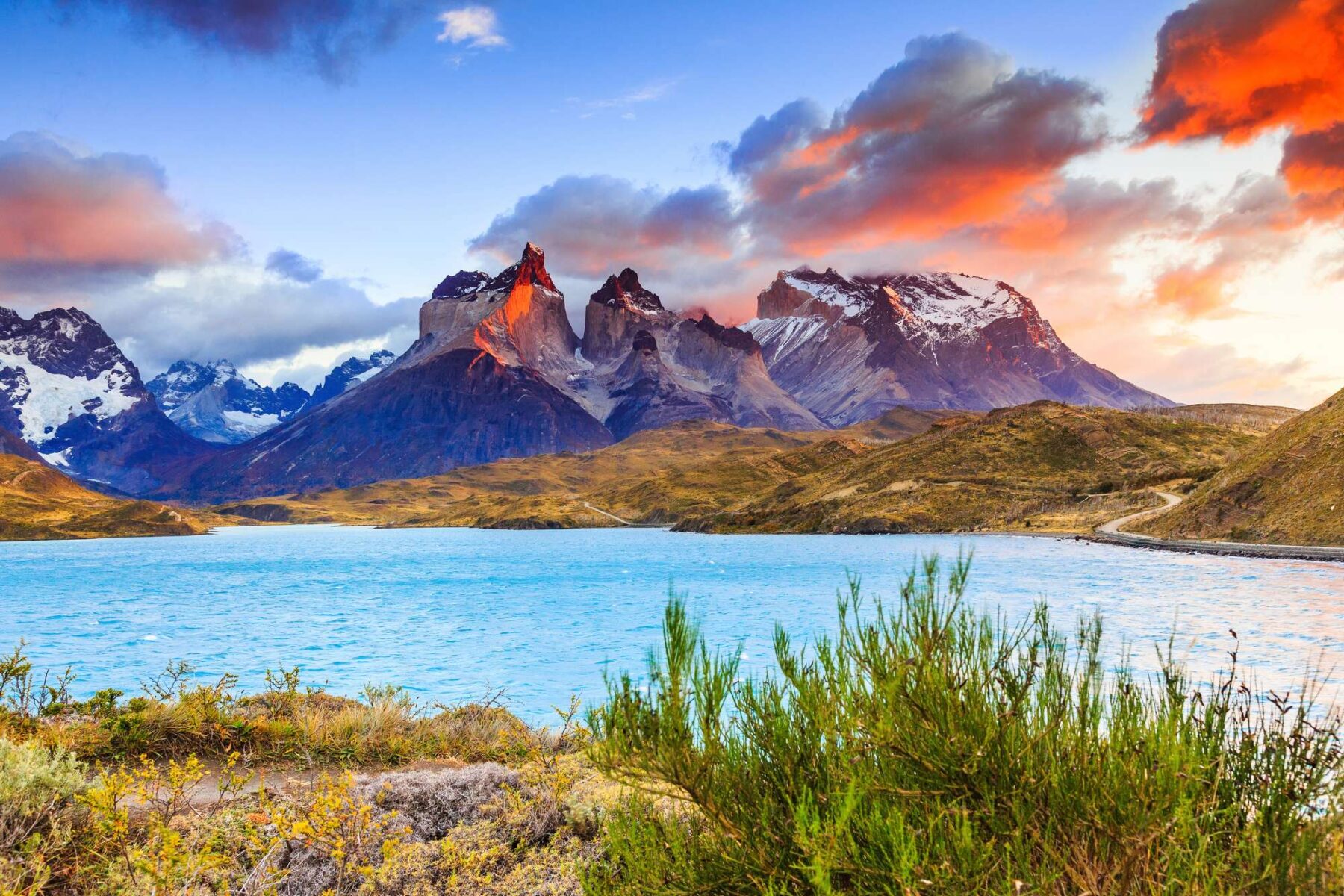 chile lake pehoe torres del paine astk
