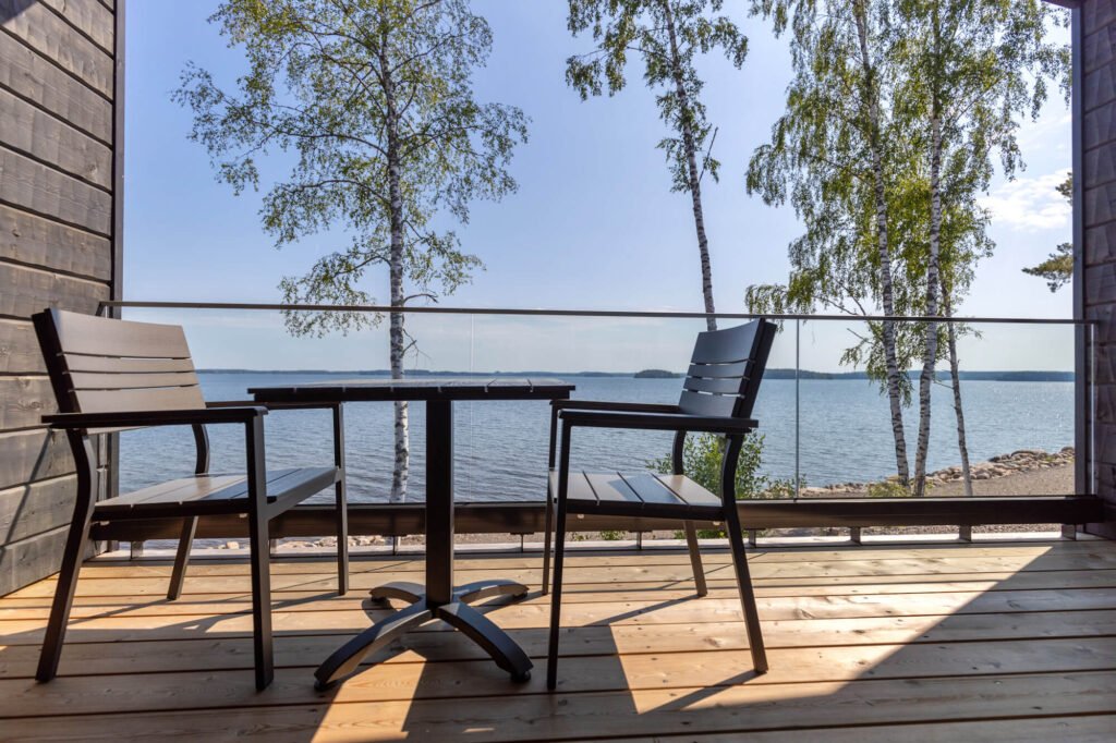 radalla-resort-lakeside-suites-terrace
