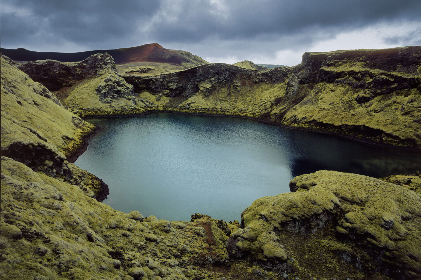 iceland-lakigigur-crater-highlands-rth