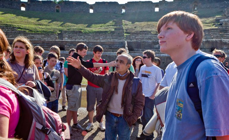 Italy Students Group Pompeii
