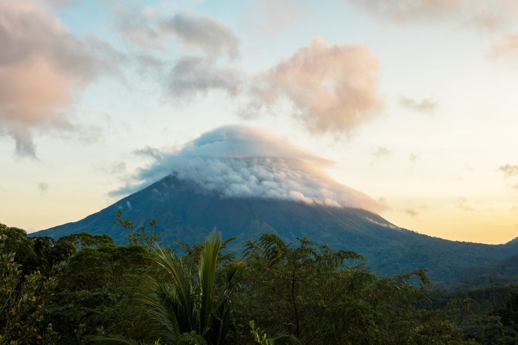 costa rica arenal volcano cloud cover istk