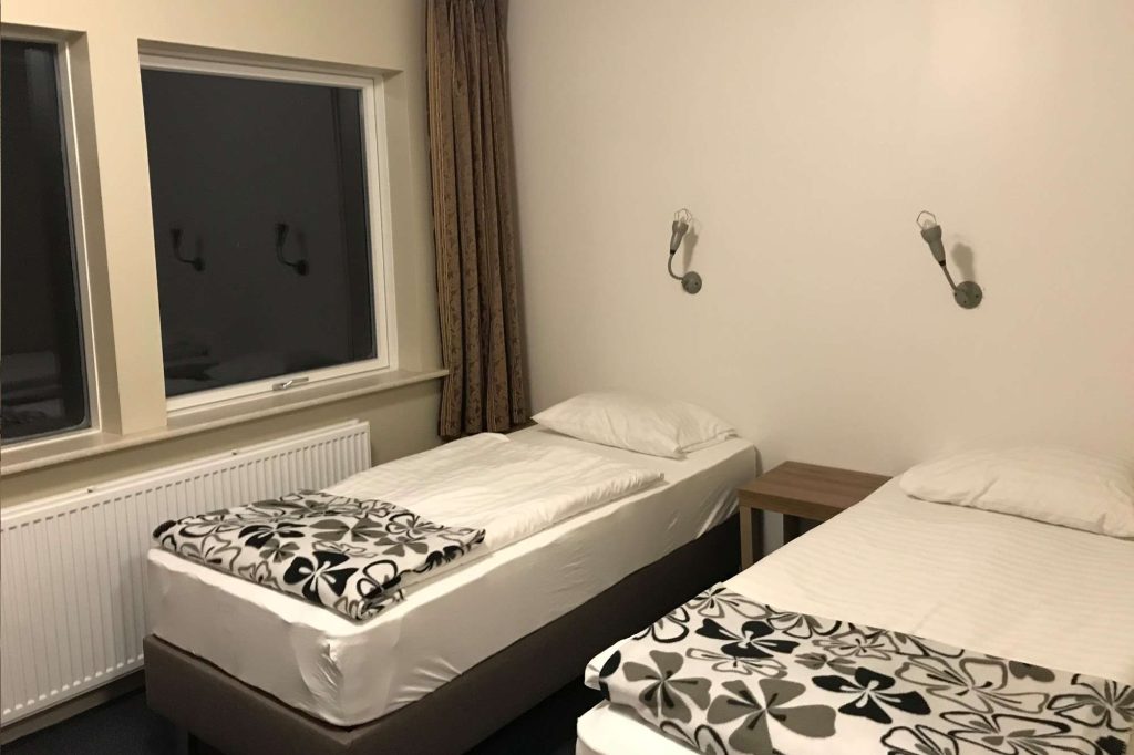 edu iceland hotel dyrholaey twin bedroom
