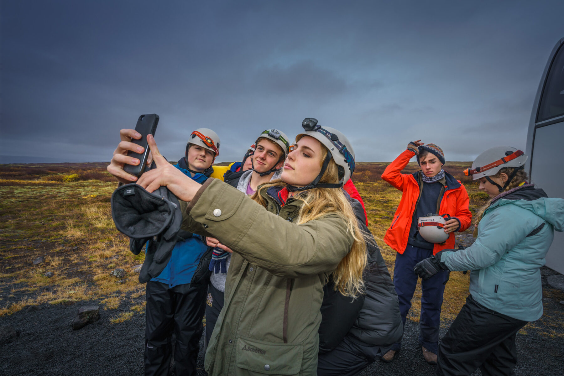 iceland student group selfie lava cave header