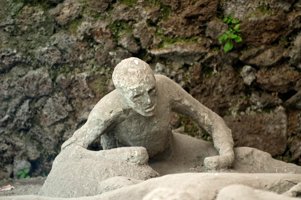 italy pompeii resident istk