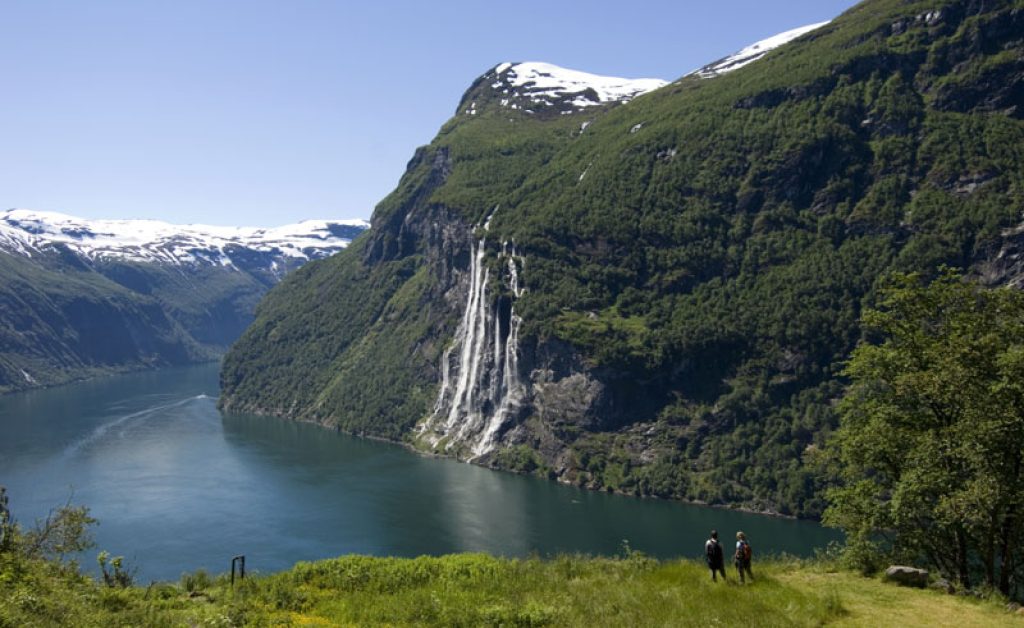 norway school trips geirangerfjord vn