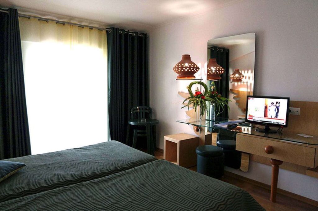 edu azores hotel hotelponta bedroom