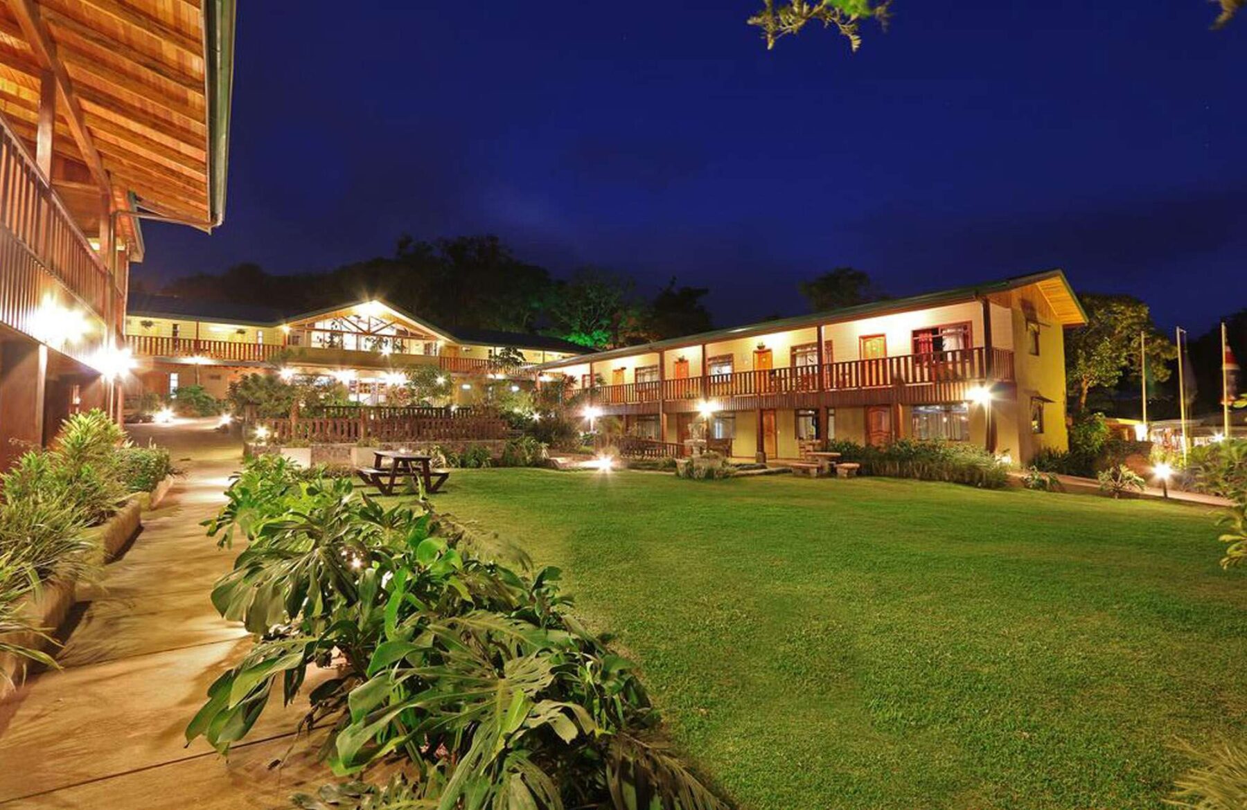 edu costarica hotel monteverde external