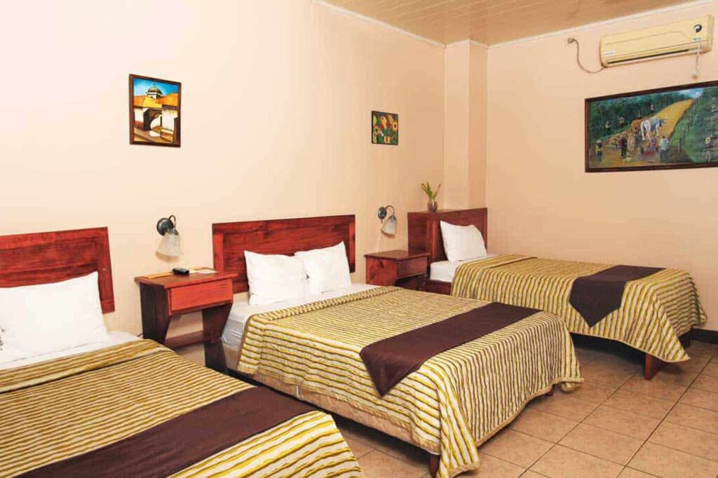 edu costarica hotel colinas bedroom