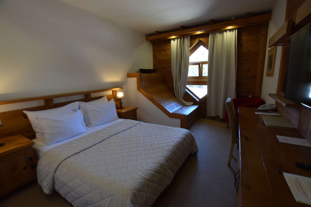 edu montenegro hotel bianca bedroom