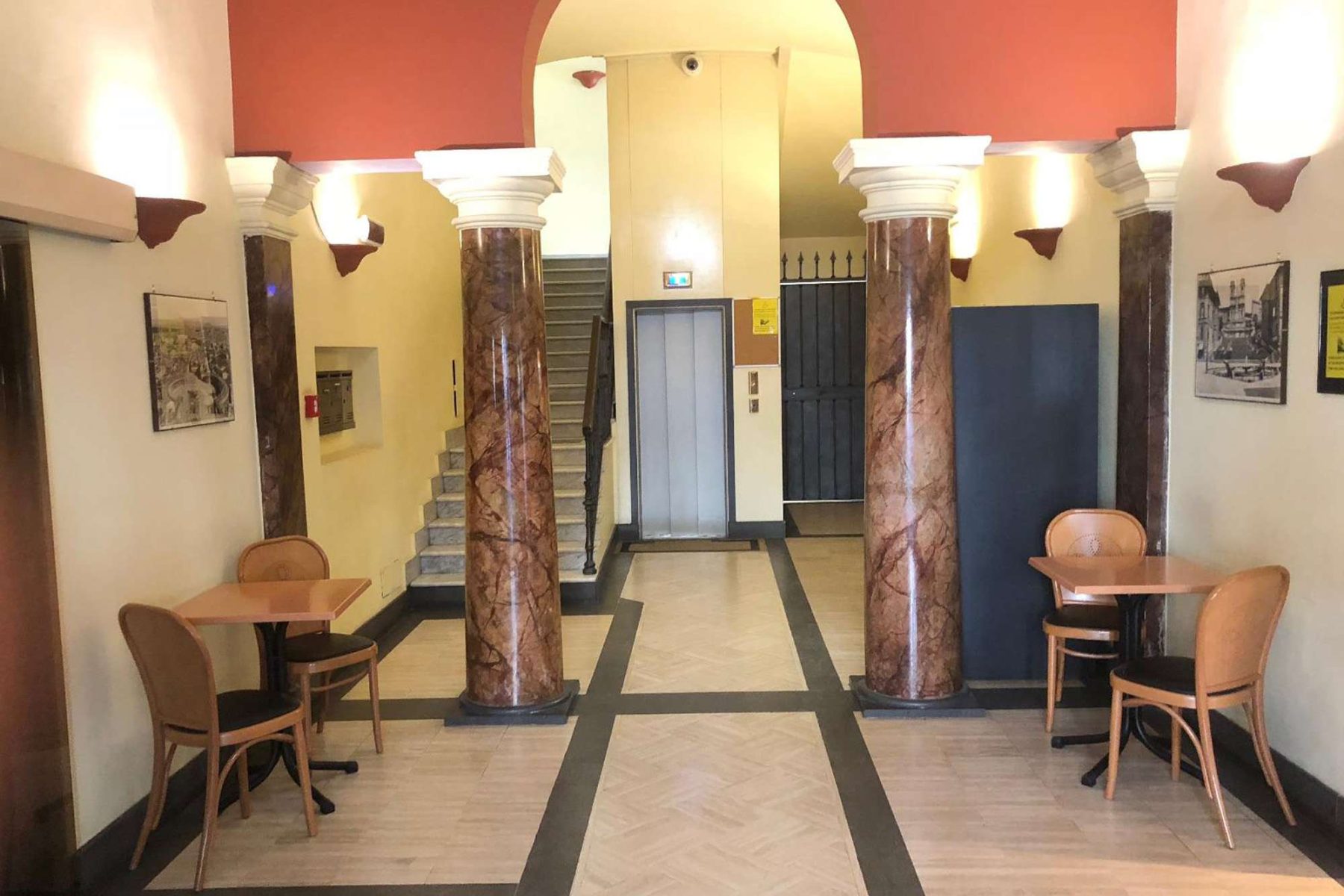 edu rome hotel mariano lobby